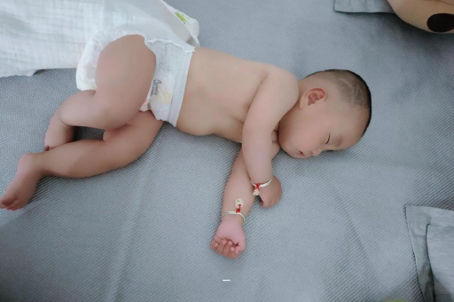 老河口一般怀孕多久显怀